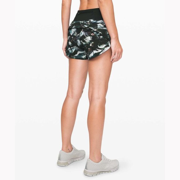 Lululemon Speed Up MR Short 4" (Size 4 tall) - Picture 1 of 10